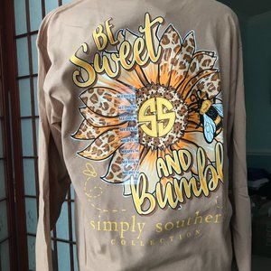 Simply Southern "Be Sweet and Bumble" Latte Size Med NEW with tag